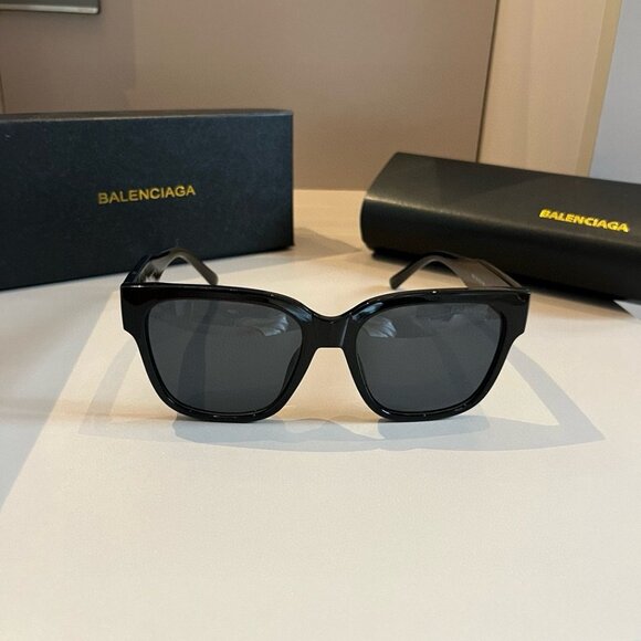 Balenciaga Dynasty Rectangular Sunglasses - Picture 1 of 6